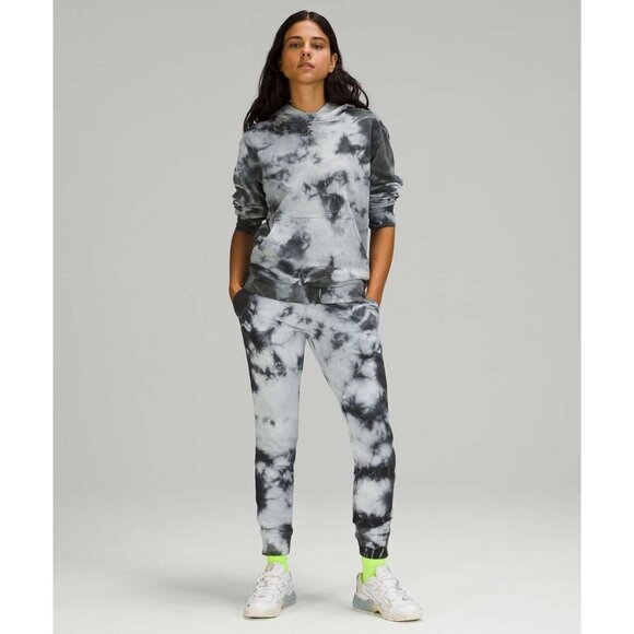 Lululemon Warm Down Jogger *Earth Dye Size 4 Stone - Picture 12 of 12